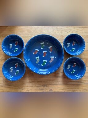 Nantucker Blue Holiday Stocking Ceramic Pie Pan Bowl Set NWOT